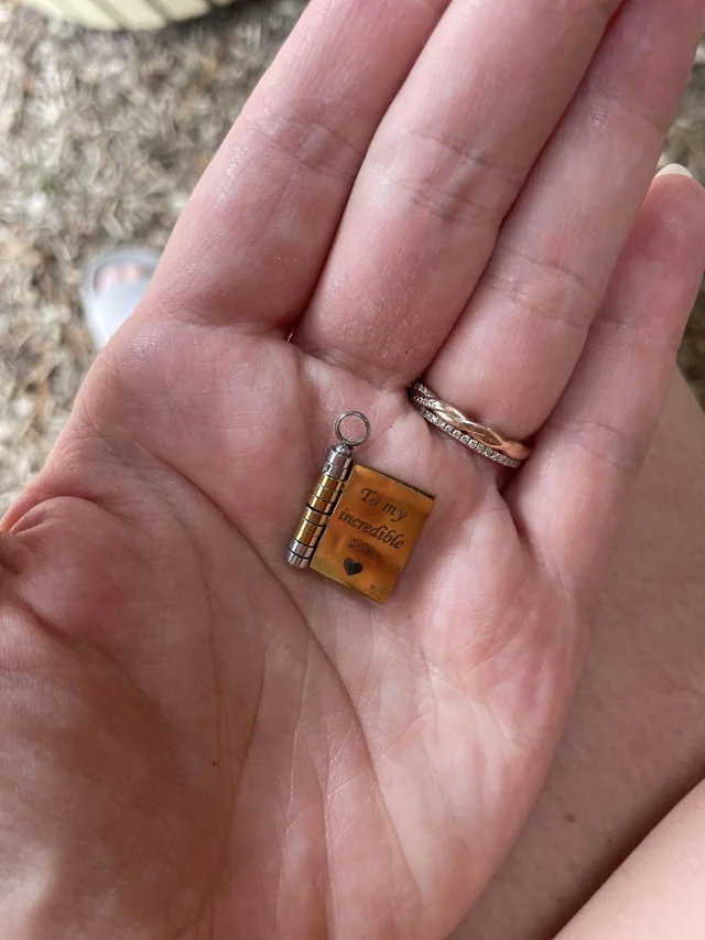 Found necklace