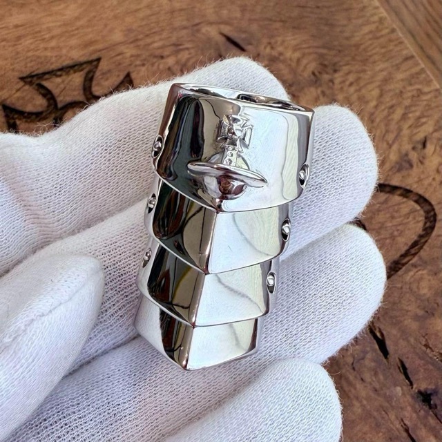 Lost ring